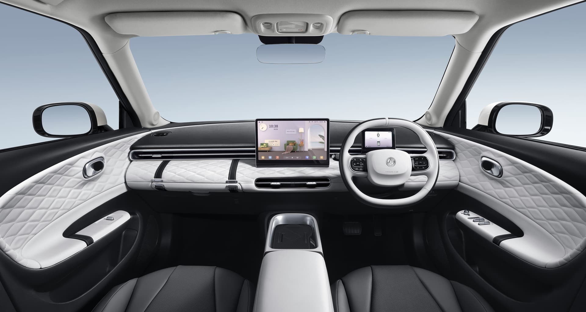 Dongfeng BOX — full right-hand-drive interior panoramic view
